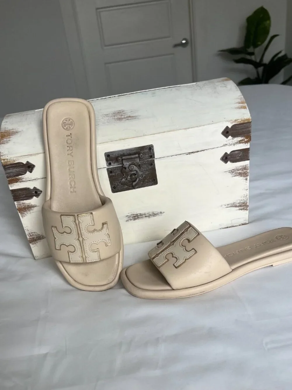 Tory Burch Double T Sport Slide Sandals Sz 6.5 Dulce De Leche Napa Leather Gold - Picture 4 of 13